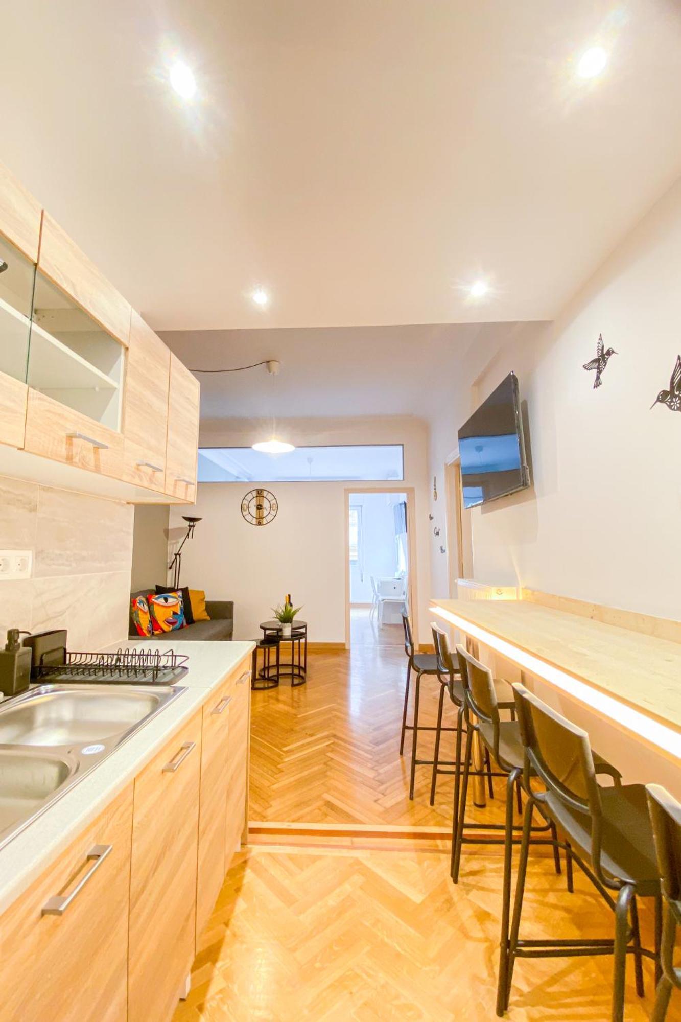 Syntagma Square, 100Sqm Luxurious Family Apt Atenas Exterior foto